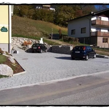 Landhaus Jasmin Sarsteinblick Ausgezeichnet Mit 4 Kristallen Apartment *