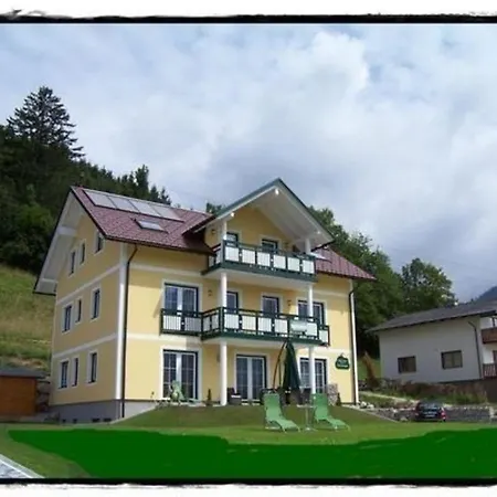 Landhaus Jasmin Sarsteinblick Ausgezeichnet Mit 4 Kristallen Apartment